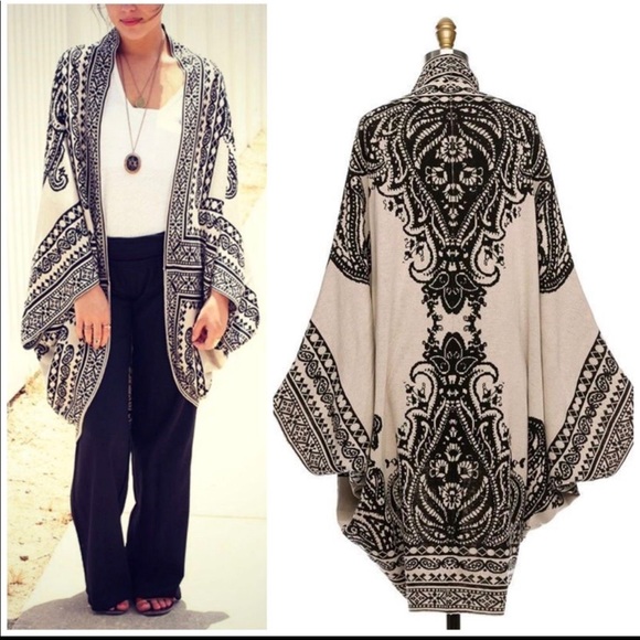 Flying Tomato Sweaters - Flying Tomato Black/Tan Open Poncho Cardigan